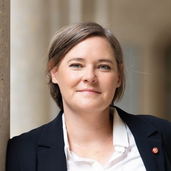 Stefanie Vasold