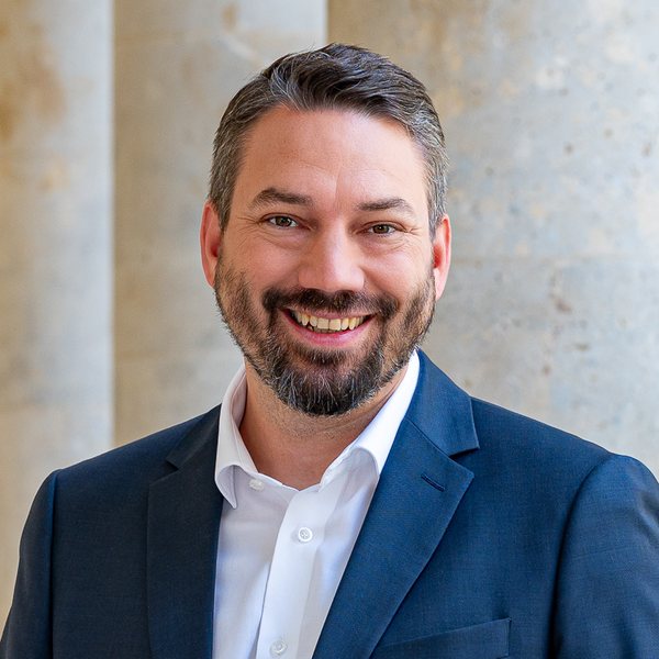 Jörg Neumayer