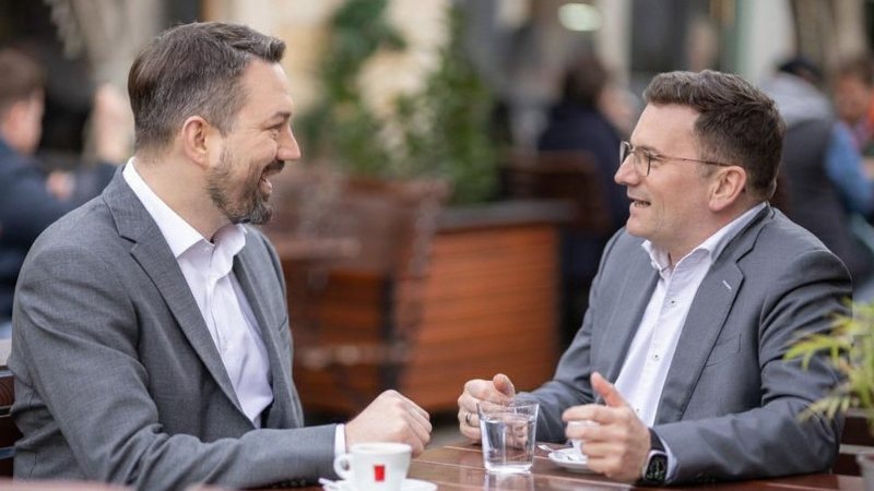 Jörg Neumayer (li), Wilfried Zankl (re)
c: Alexander Müller