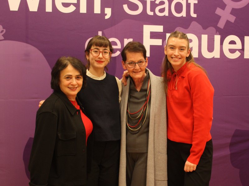 v.l.n.r. Anil Hanife, Sarah Velić, Elisabeth Grimling, Hannah Leitsmüller